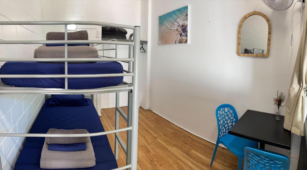 Yha Coolangatta Gold Coast Pansiyon Dış mekan fotoğraf