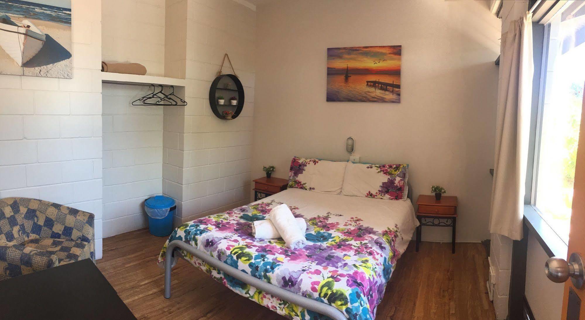 Yha Coolangatta Gold Coast Pansiyon Dış mekan fotoğraf