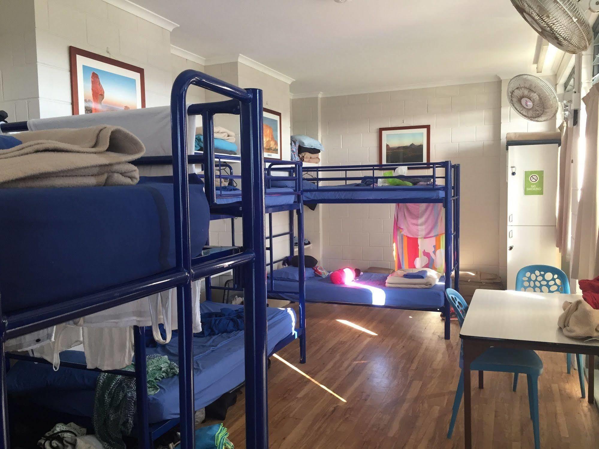 Yha Coolangatta Gold Coast Pansiyon Dış mekan fotoğraf